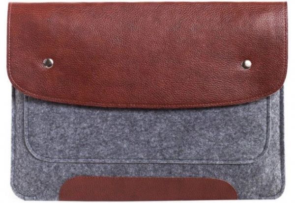 Чехол-конверт для Macbook 13" New коричневый на кнопках (GM02-13New)