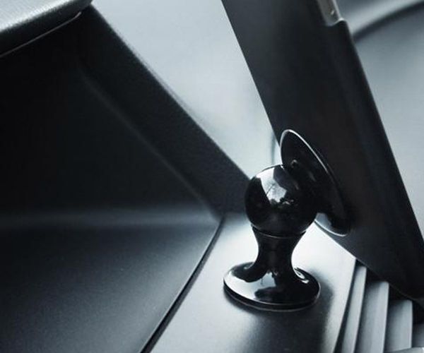 Автомобильный держатель для смартфона Macally Magnetic Car Dashboard Mount Holder (MDASHMAG)