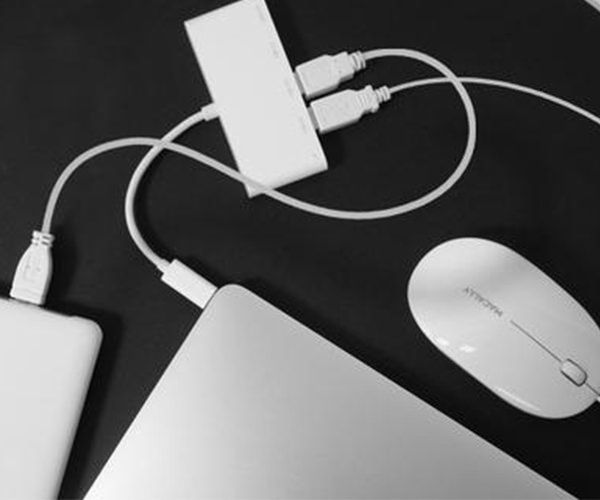 Адаптер Macally Adapter USB-C to 4xUSB-A 3.0+USB-C (UC3HUB4C)